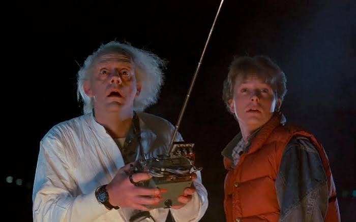 SOIRÉE RETOUR VERS LE FUTUR 1&2